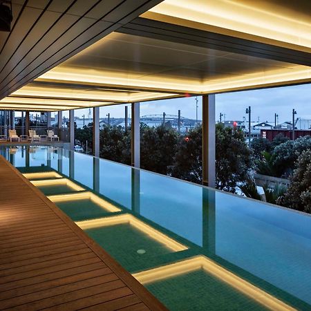 Hotel Park Hyatt Auckland Esterno foto The pool at the 12th floor