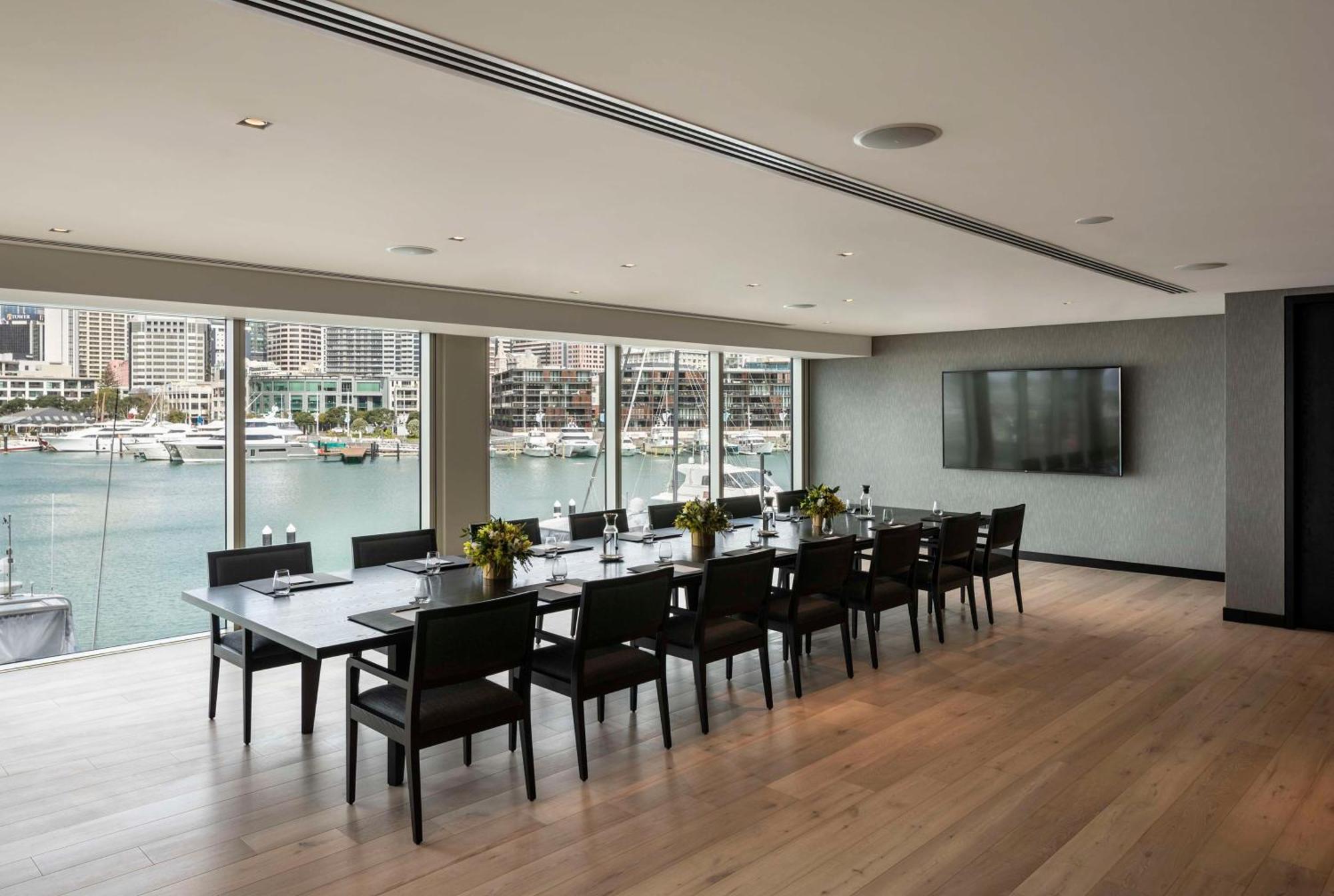 Hotel Park Hyatt Auckland Esterno foto The Club at The Pier