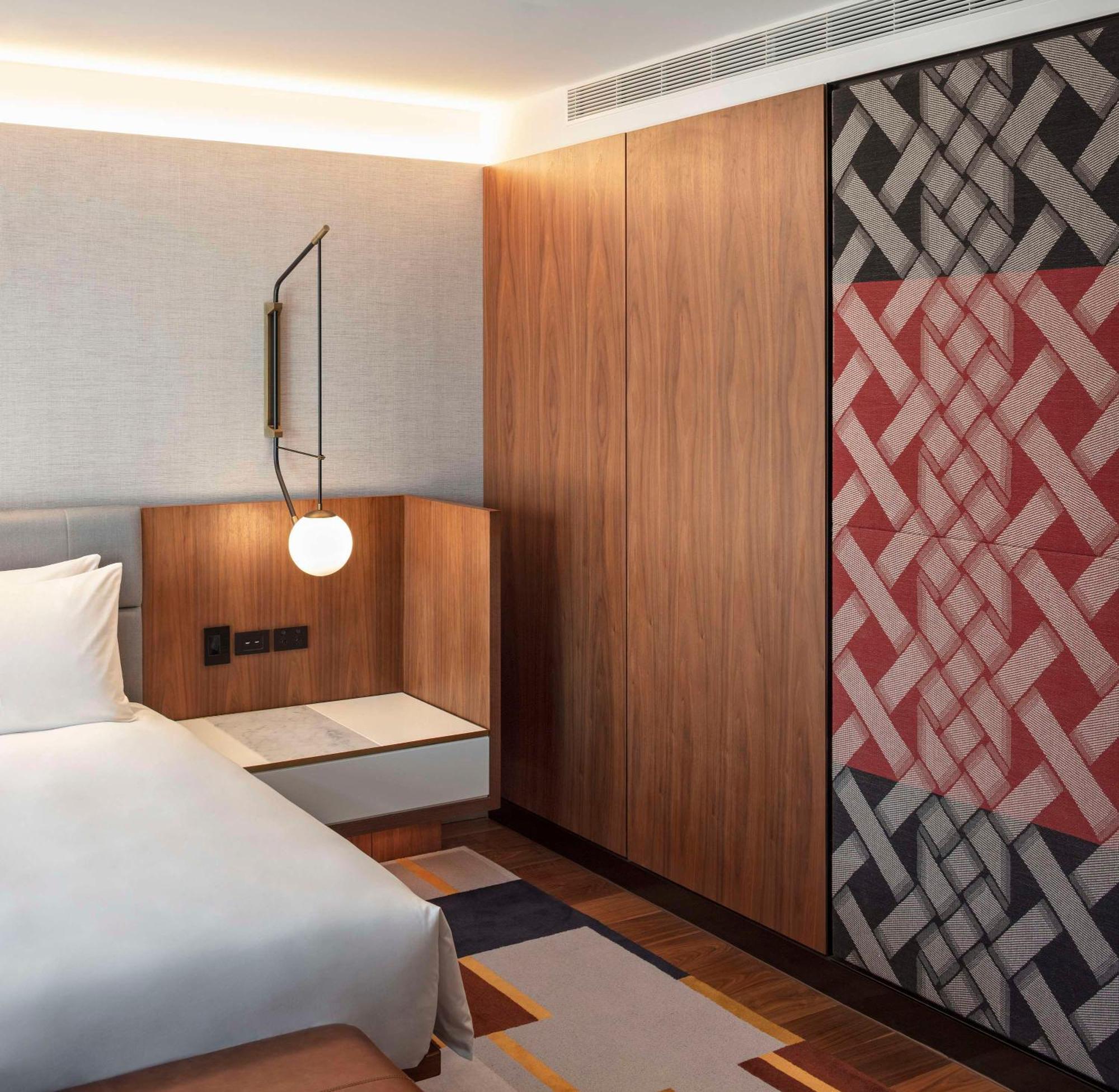 Hotel Park Hyatt Auckland Esterno foto A bedroom at the hotel